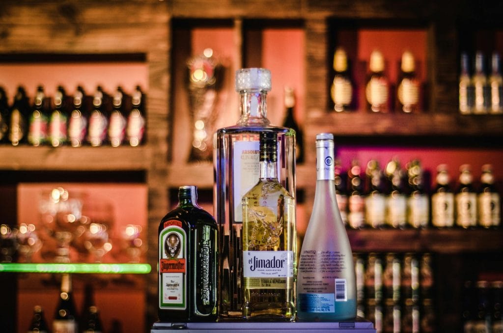 Alcohol in Muslim Countries: A Traveler's Guide Alcohol in Muslim Countries